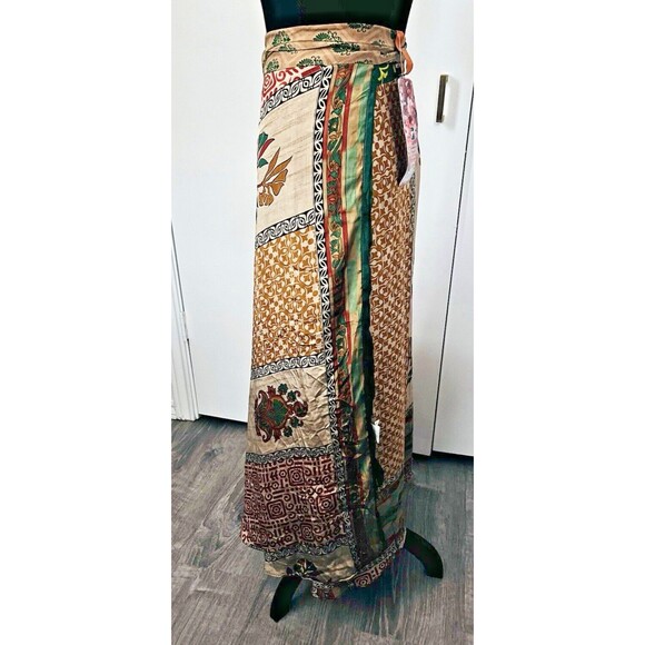 Maxi Reversible Sari Silk Wrap Skirt OSFM Multi layer Hippie Boho Festival Art - Picture 10 of 11